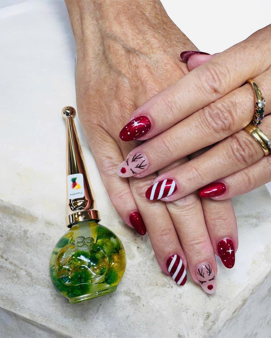 Nail art at Hellen Nails