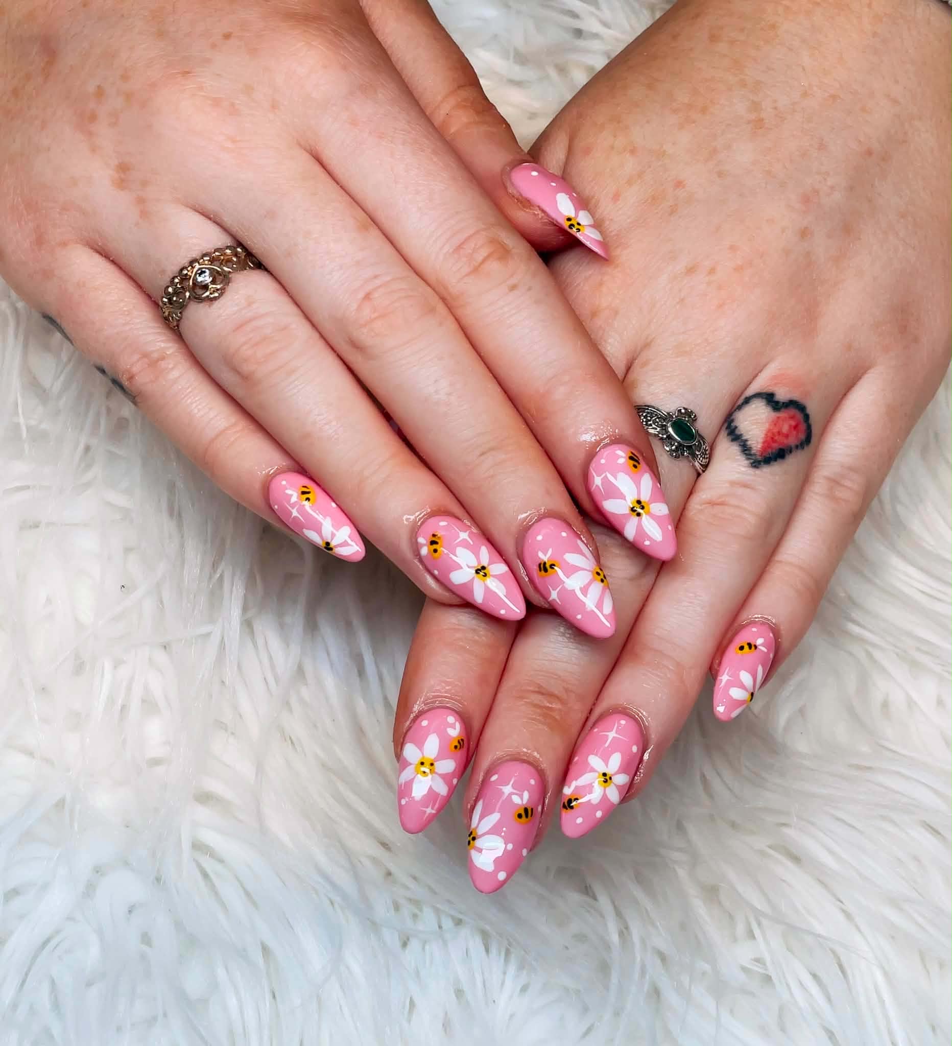 Nail design at Hellen Nails